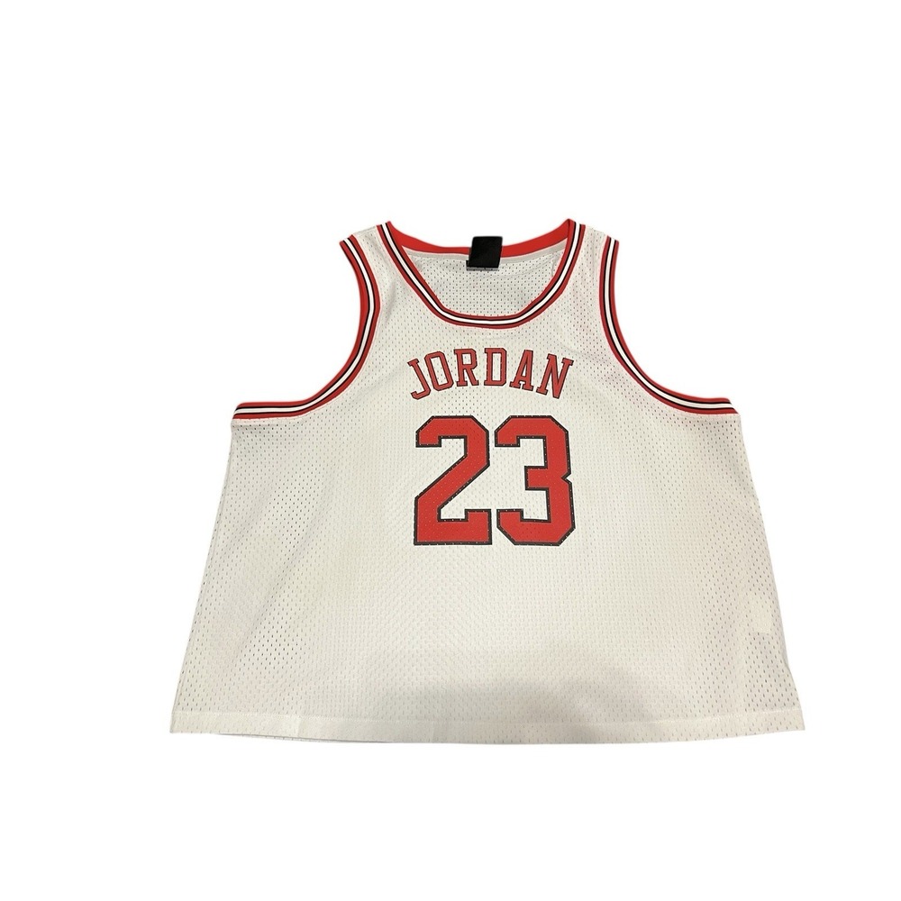 Air Jordan Essentials Women's Jersey #23 Cropped Bulls 1X 23" PTP 25" Long
